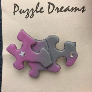 Vintage puzzle pin